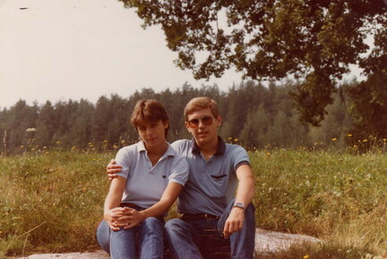 1983-4